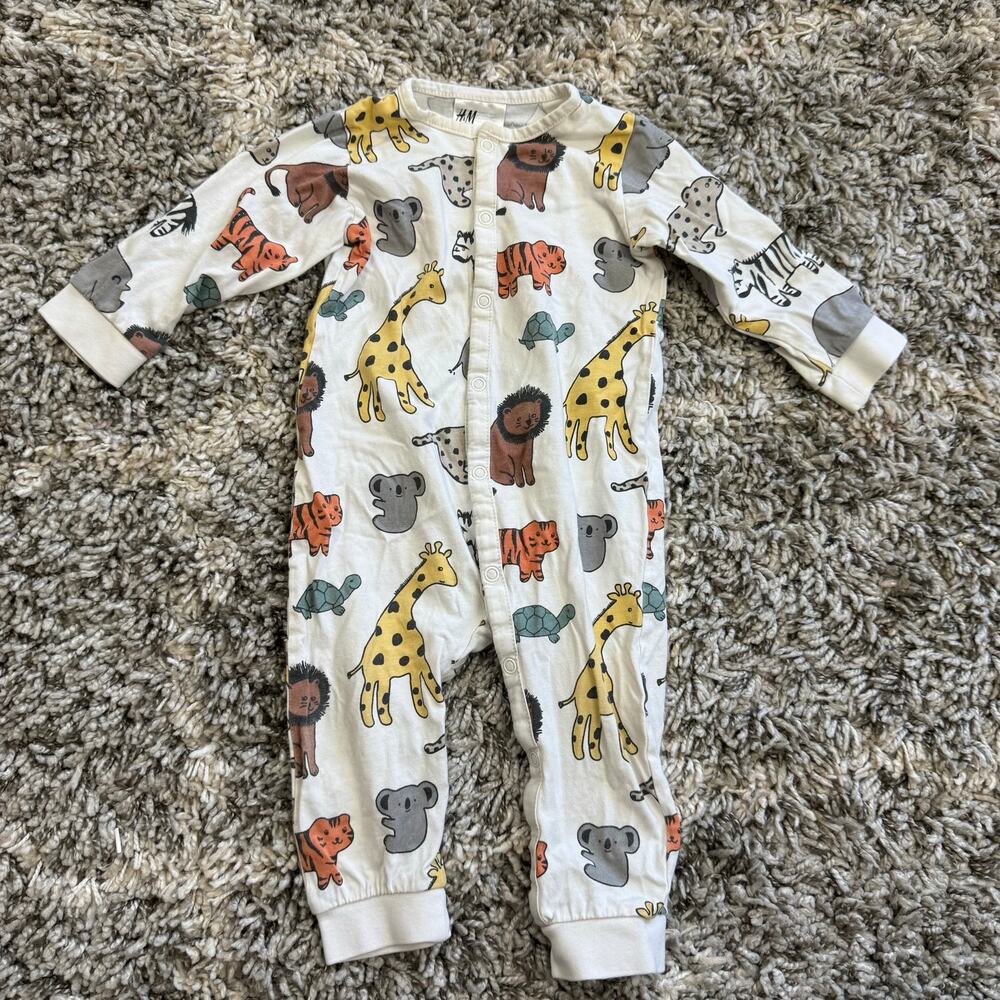 H&M Zoo Animal Romper Snap Up Sleeper Playsuit Baby Boy 9 Months (6-9)
